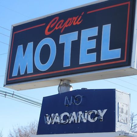 Capri Motel Scottsbluff Bagian luar foto