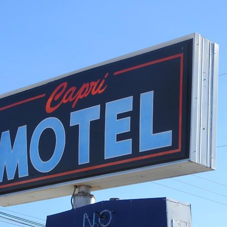 Capri Motel Scottsbluff Bagian luar foto