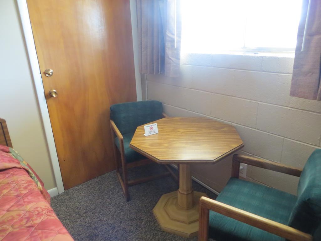 Capri Motel Scottsbluff Bagian luar foto
