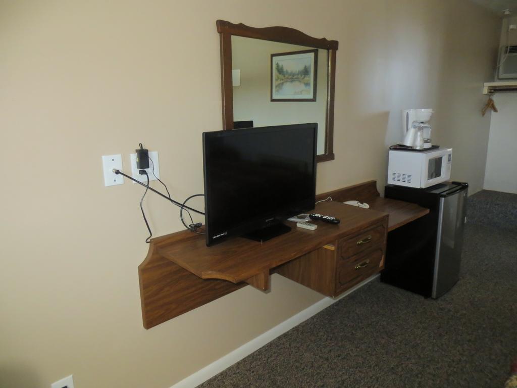 Capri Motel Scottsbluff Bagian luar foto