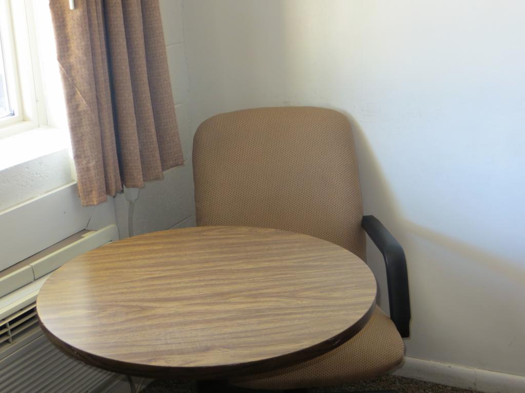 Capri Motel Scottsbluff Bagian luar foto