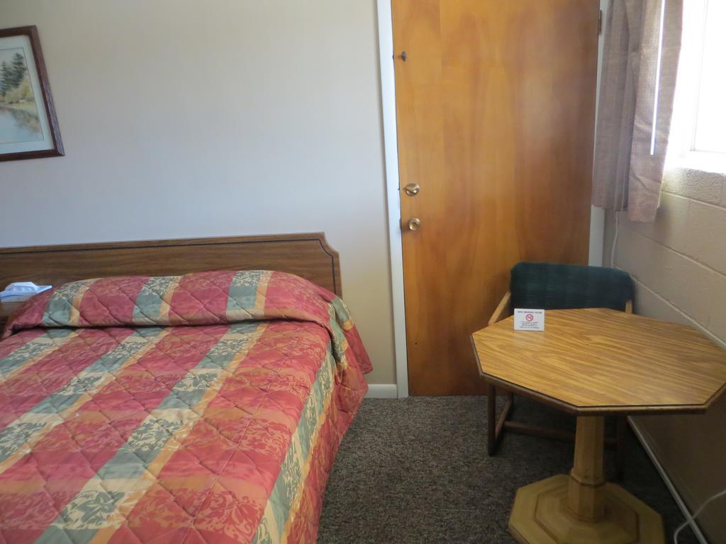 Capri Motel Scottsbluff Bagian luar foto