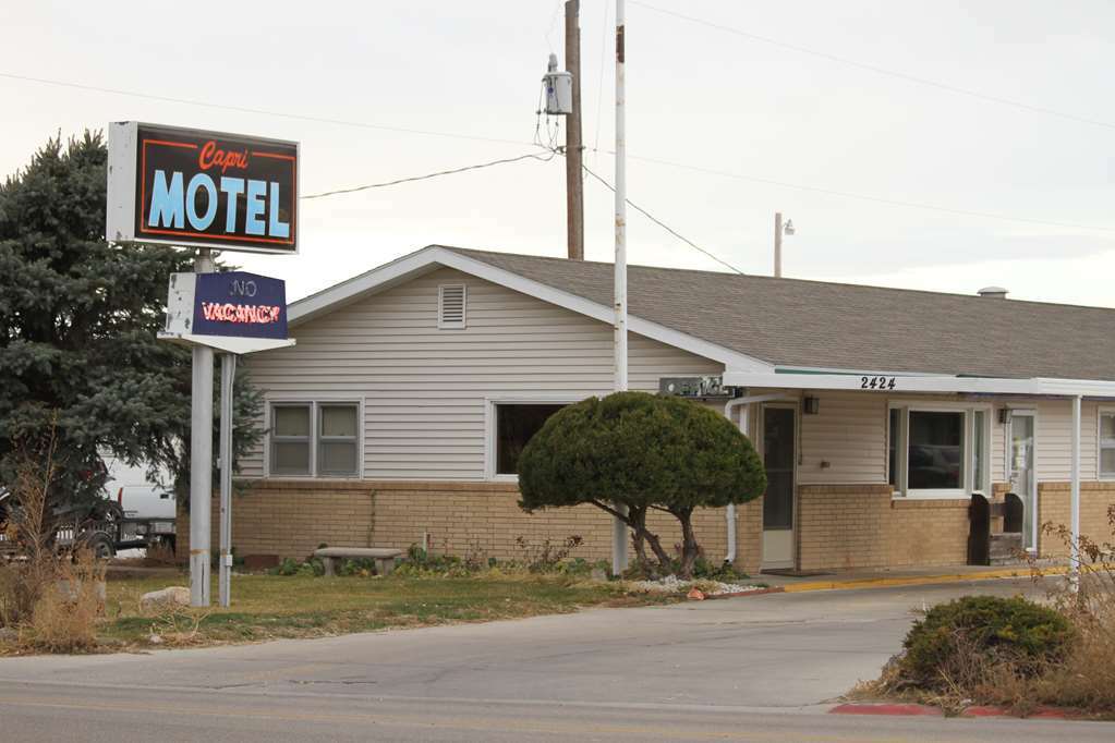 Capri Motel Scottsbluff Bagian luar foto